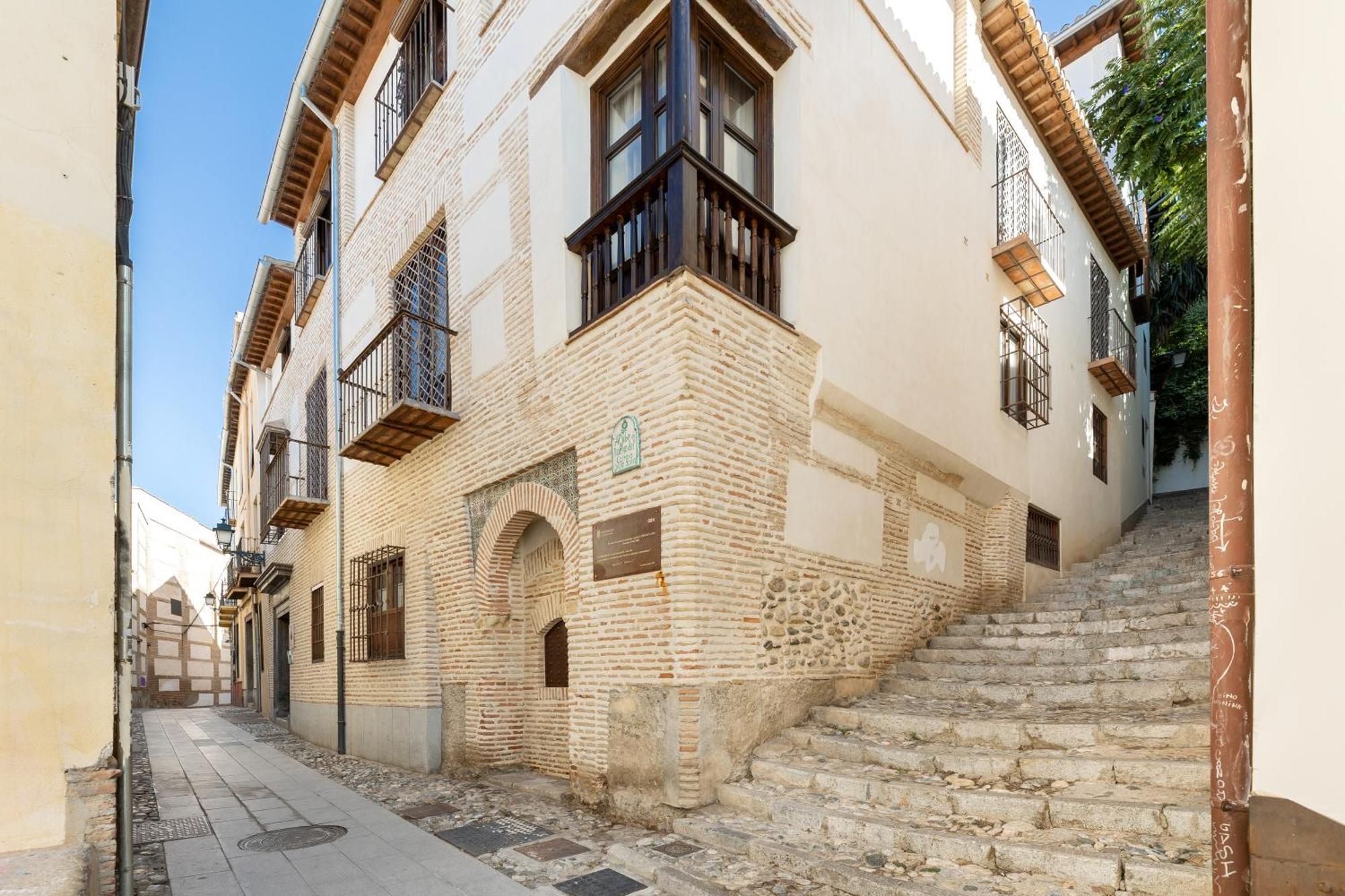 Apartamentos En Pleno Centro, Aljibe Rodrigo Del Campo 1A Гранада Экстерьер фото