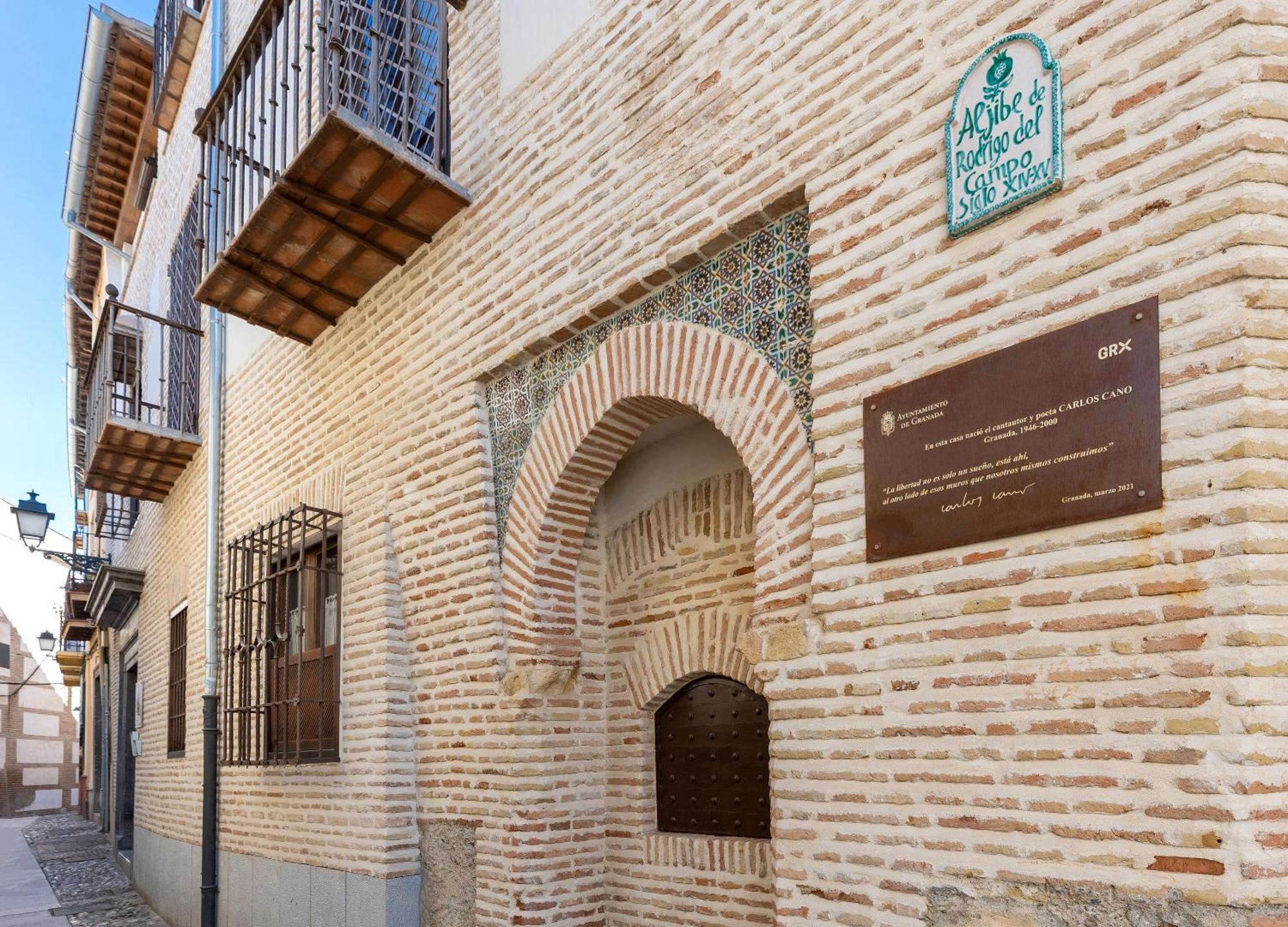Apartamentos En Pleno Centro, Aljibe Rodrigo Del Campo 1A Гранада Экстерьер фото