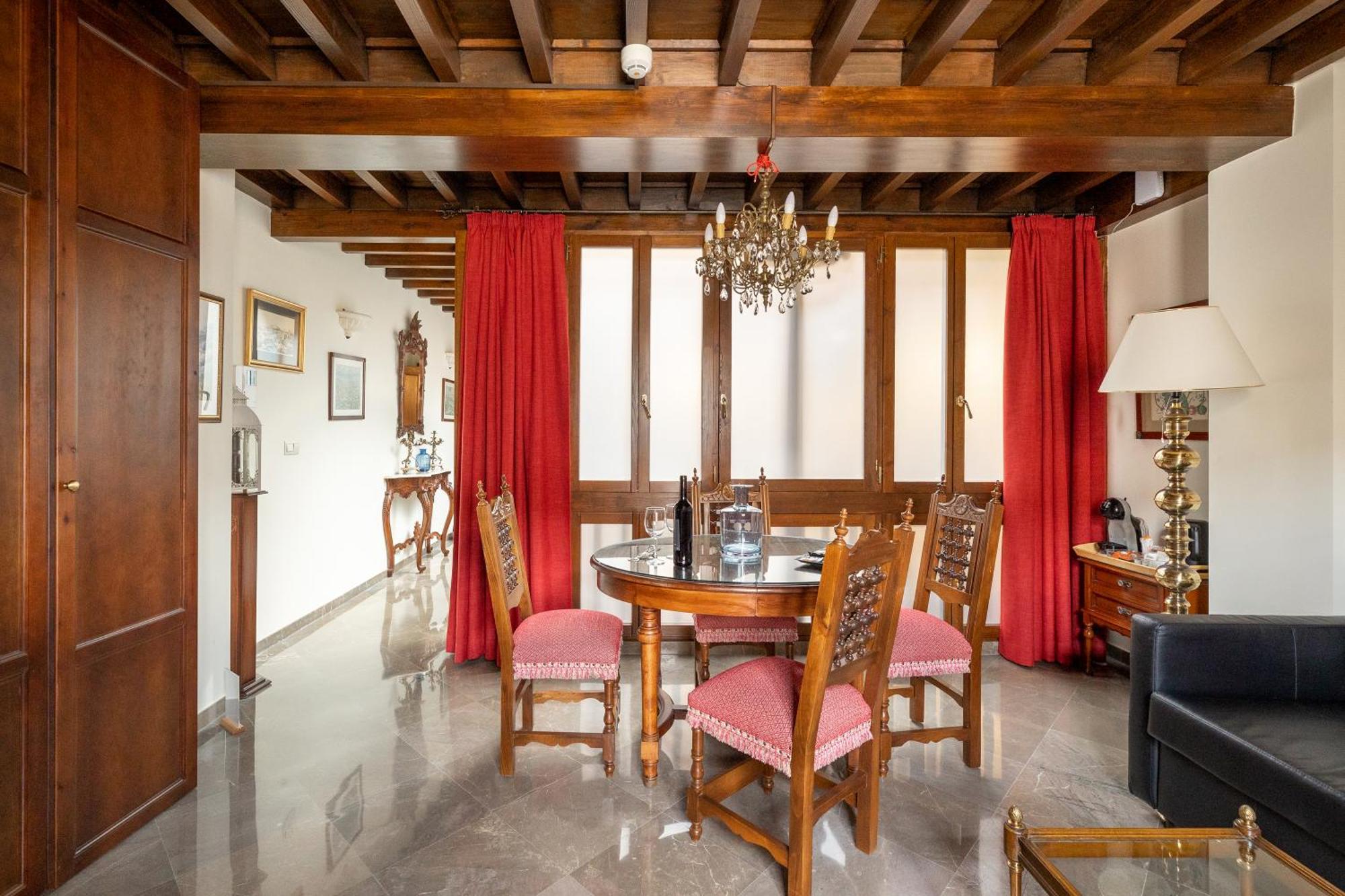 Apartamentos En Pleno Centro, Aljibe Rodrigo Del Campo 1A Гранада Экстерьер фото